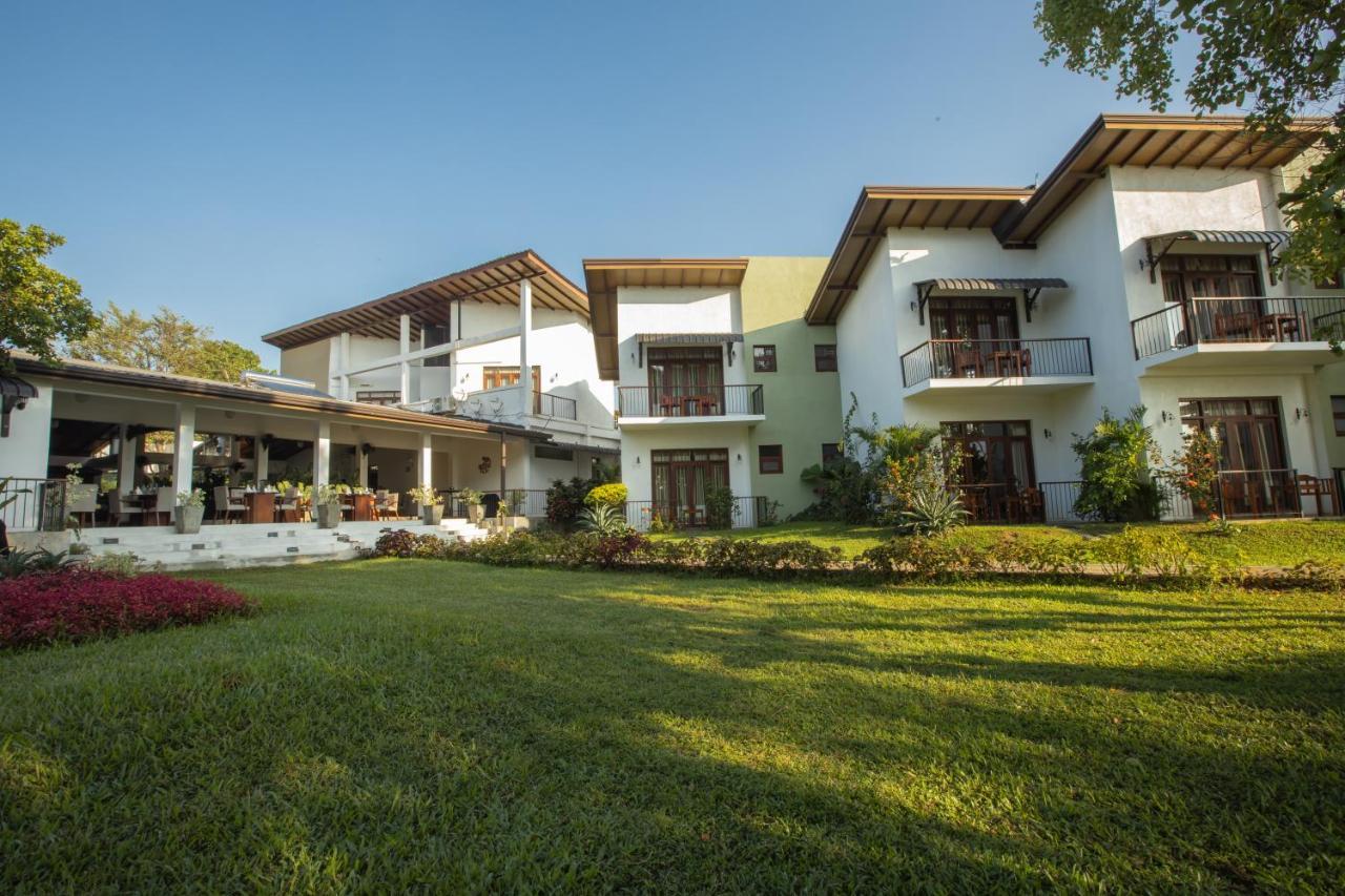 Sigiriya Wewa Addara Hotel - Hotel By The Lake Exteriér fotografie