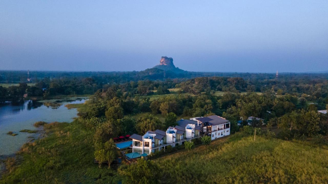 Sigiriya Wewa Addara Hotel - Hotel By The Lake Exteriér fotografie