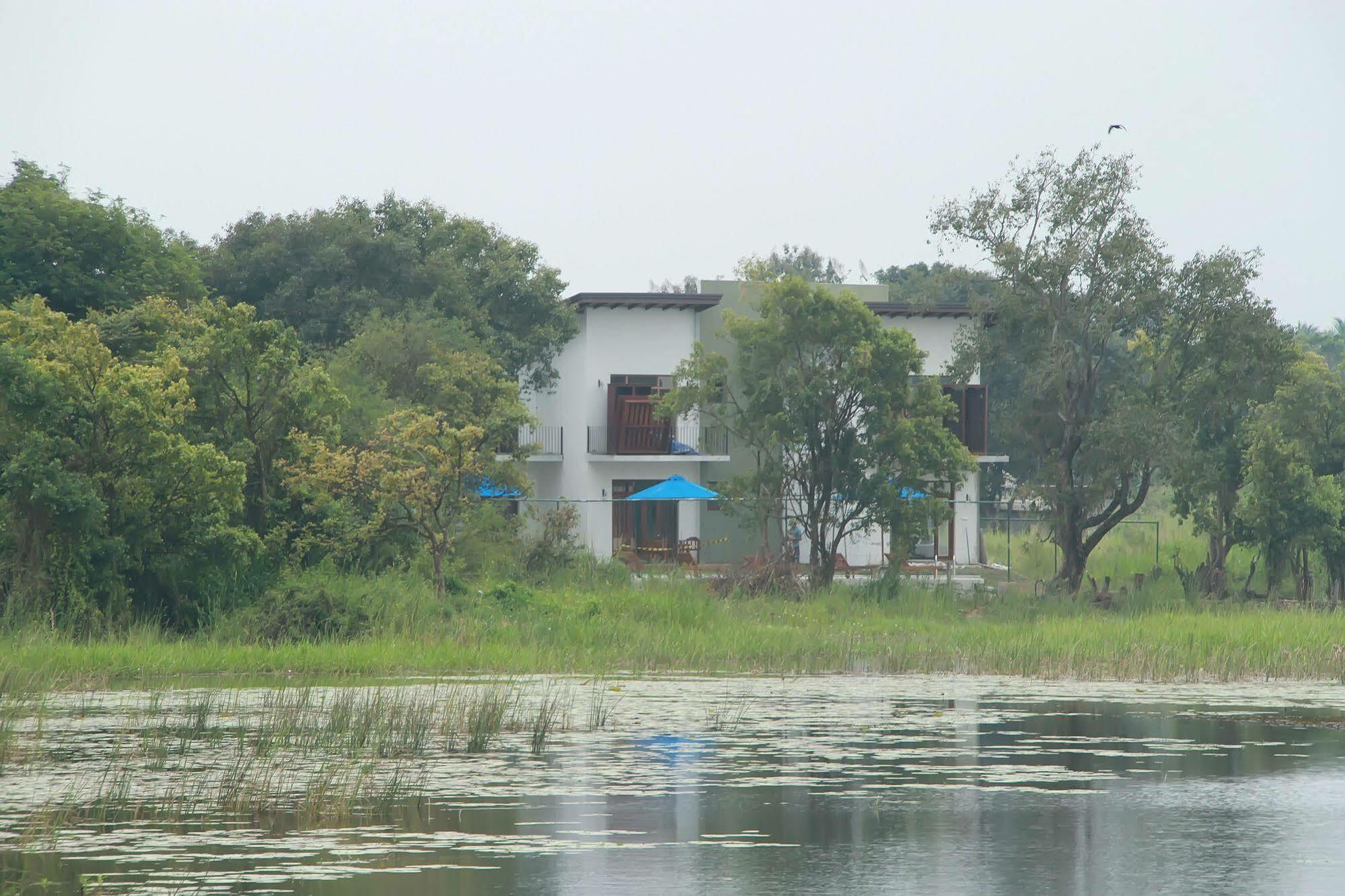 Sigiriya Wewa Addara Hotel - Hotel By The Lake Exteriér fotografie